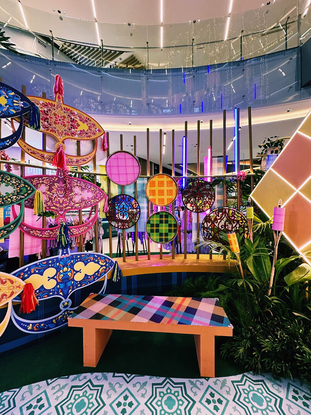 Celebrate Hari Raya with Sustainable Wau Décor at LaLaport KL