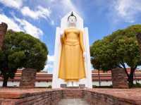 🚂🌊 PHITSANULOK WEEKEND ESCAPE: Where River Temples & Hidden Waterfalls Collide! 