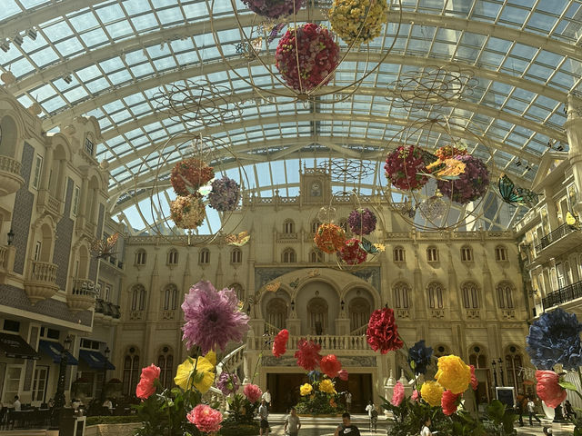 Lovely Place/ Macao 