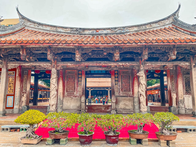 鹿港必來景點，龍山寺