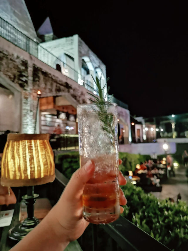 Dinner บรรยากาศดีมาก อาหารอร่อย