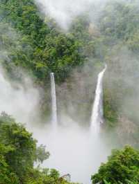 เล่น Zipline กลางน้ำตกที่สูงที่สุดในลาวใต้