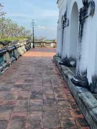 พิพิธภัณฑสถานแห่งชาติ พระนครคีรี – สัมผัสความงดงาม