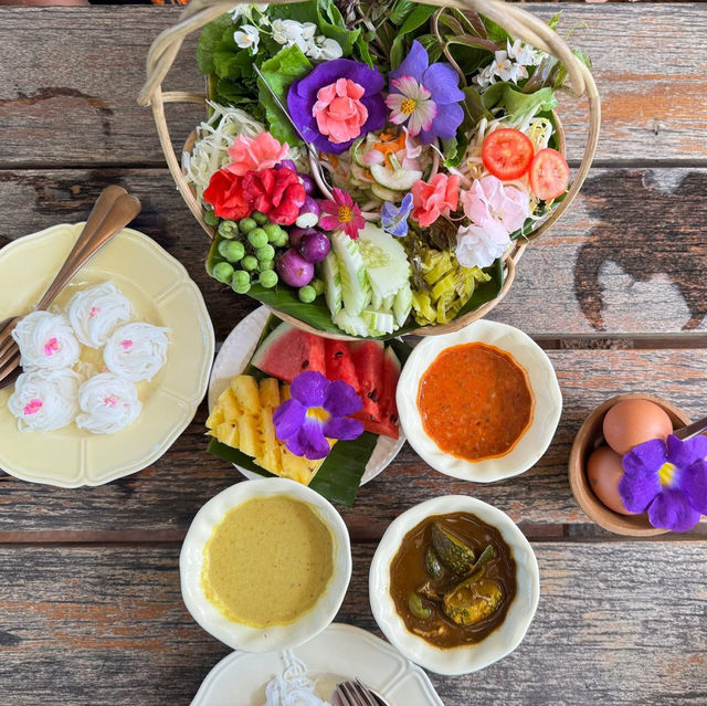  บ้านไร่ไออรุณ – ระนอง
