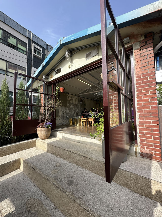 🌳 이태원 숲뷰 카페 후기 ☕️