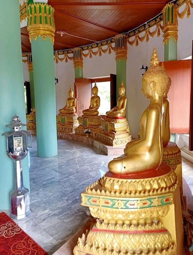 วัดท่าสุทธาวาส อยู่ริมแม่น้ำน้อย ใน ตำบลบางเสด็จ