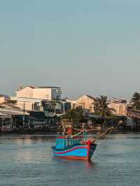 🇻🇳 Nha Trang: Where the Sea Meets Buddha and Mornings Begin with Cà Phê Sữa Đá 🏖