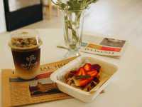 ☕ : Why Cafe คาเฟ่นครอินทร์ นนทบุรี