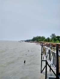 Sunset strolls and seaside nostalgia at Lover’s Bridge, Tanjung Sepat