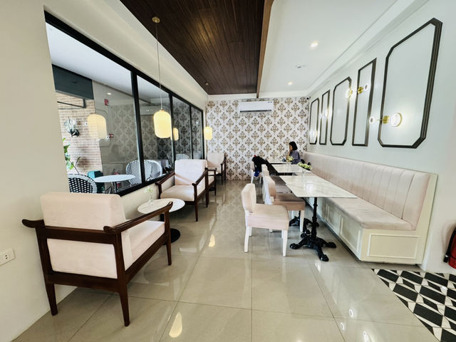 Savor the Sweet Life at Luxcious Café