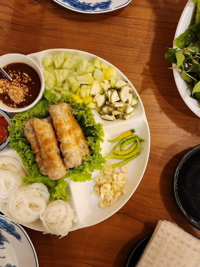 แดงแหนมเนือง หนองคาย