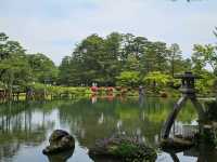 金澤｜兼六園名景〔徽軫燈籠〕