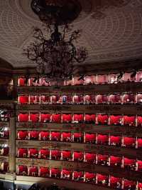 【世界最高峰の舞台へ】スカラ座で味わう音楽と感動の夜🎼🎭
