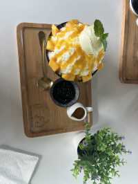 Sweet Sips & Silky Treats: A Chill Stop at Two Good Elephants Café, Sitiawan