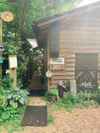  【山梨】ログハウスの山カフェで、スパイスランチと癒しの午後🌿