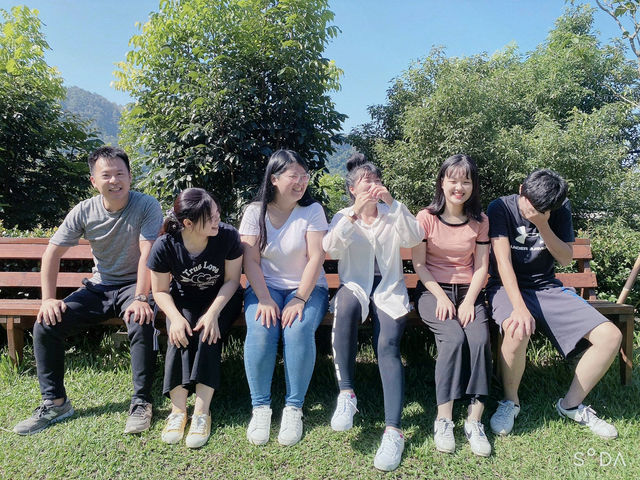 「在休閒農場裡露一宿，與自然共眠的綠色假期」 🌿🌌⛺️