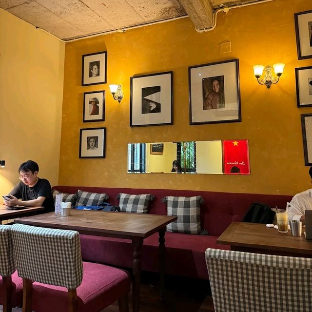 nice place for western food