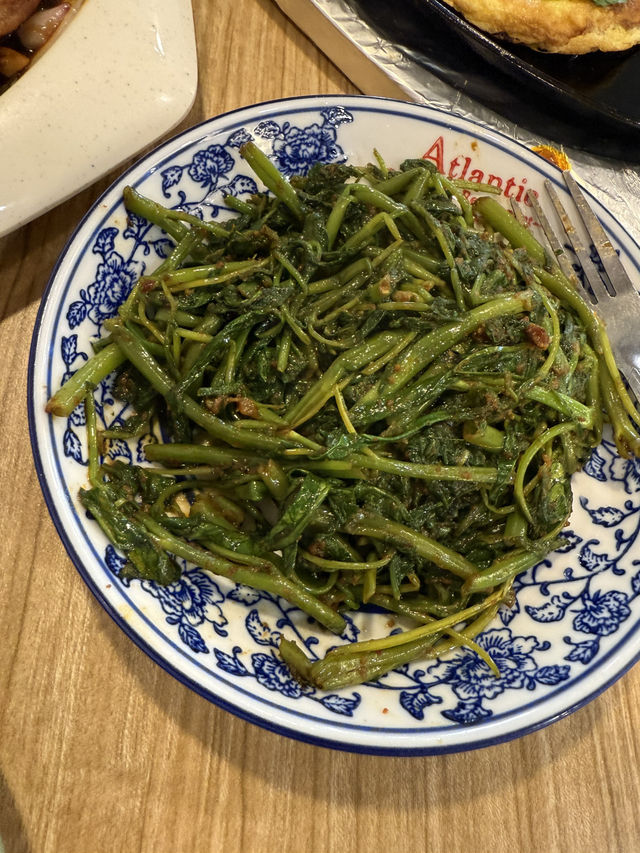 My Go-To Spot for Authentic Nyonya Comfort Food in Melaka