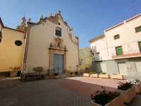 Small Town Feels in Valencia