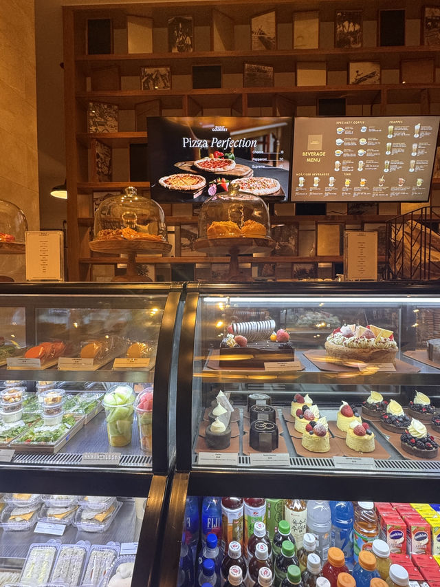 투몬 바다 앞, 가볍게 즐기는 리조트 베이커리 – Dusit Gourmet