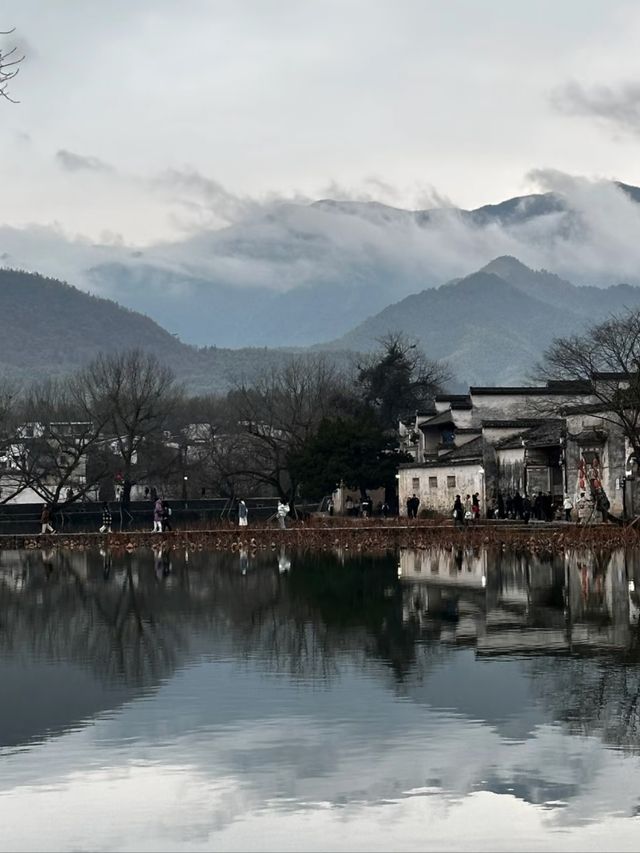 Beyond the Wall: Discovering Ancient Hongcun