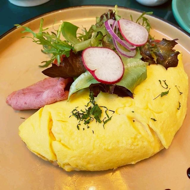 Breakfast Spot Cafe