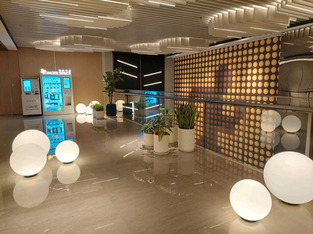 上海浦東機場假日飯店