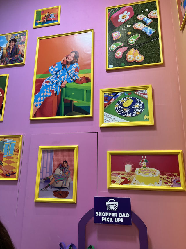 まるでワンダーランド🌈wiggle wiggle house