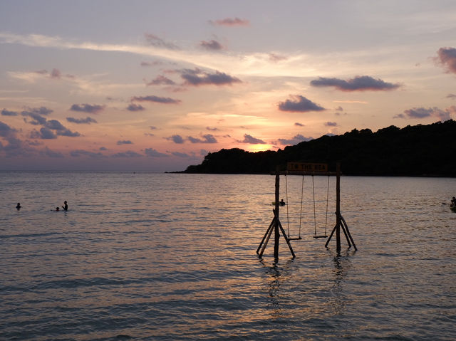 To the Sea Resort เกาะกูด