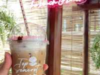 Top Seacret Beach Cafe