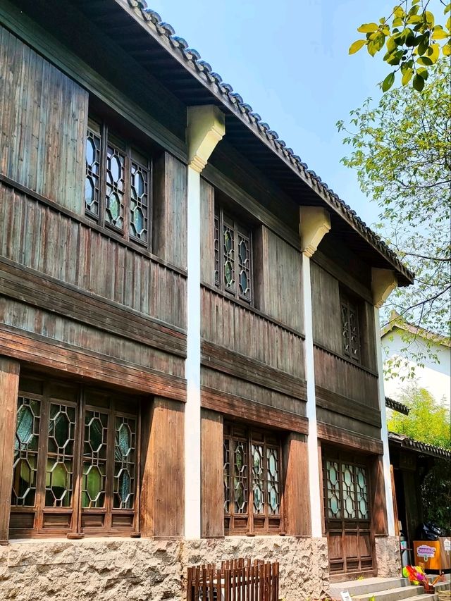 Xixi Wetland: Where Watertown Charm Meets Untamed Nature – A Living Canvas of Jiangnan