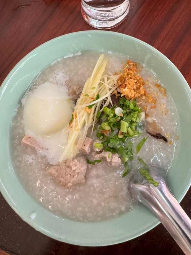 ร้านซอยซาว ข้าวเปียกเส้น เชียงคาน