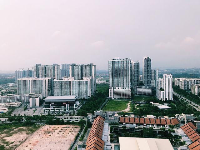 Skyline Serenity – Cyberjaya from Tamarind Suites