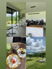 At Hill Cafe วังน้ำเขียว คาเฟ่วิวสวยกลางธรรมชาติ