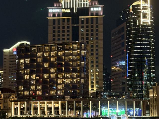 360度環景黃浦江,遊景渡輪超乎想像 360度環景黃浦江,遊景渡輪超乎想像