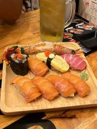 Tora izakaya&sushi bangsaen