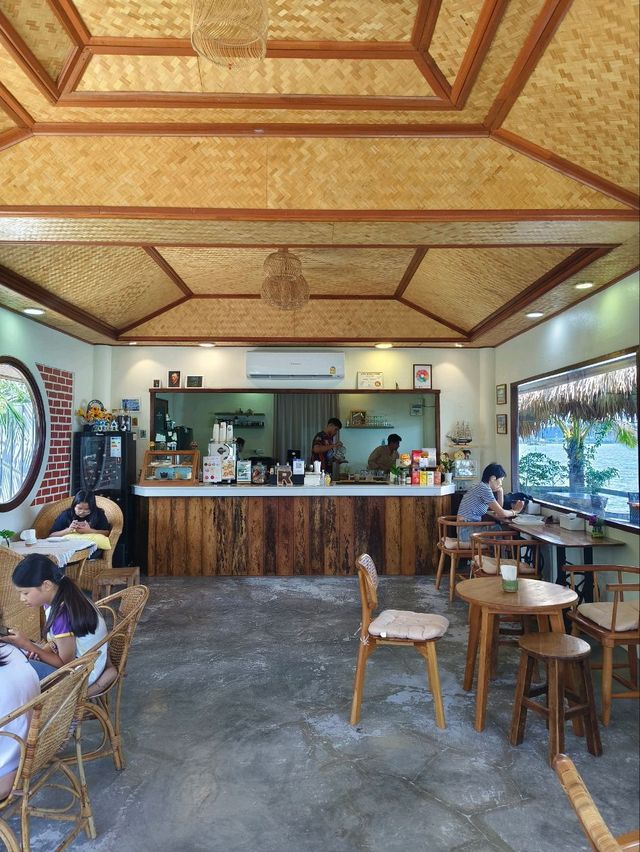 the ruby sea cafe🏝️🌊✈️ the ruby sea cafe🏝️🌊✈️