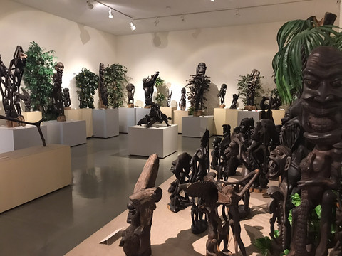 三重・マコンデ美術館🪶】アフリカの魂が息づく、木彫りアートの聖地へ