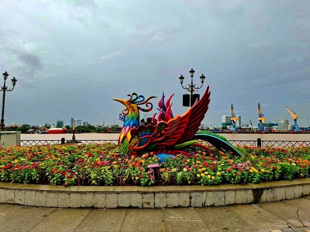 Hoàng Gia Bridgeสะพานที่เพิ่งเปิด