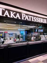 Must-Visit Foodie Spots at Vivacity Megamall Kuching: Everrise & Taka Patisserie