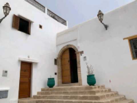 Historic Charm and Coastal Vibes