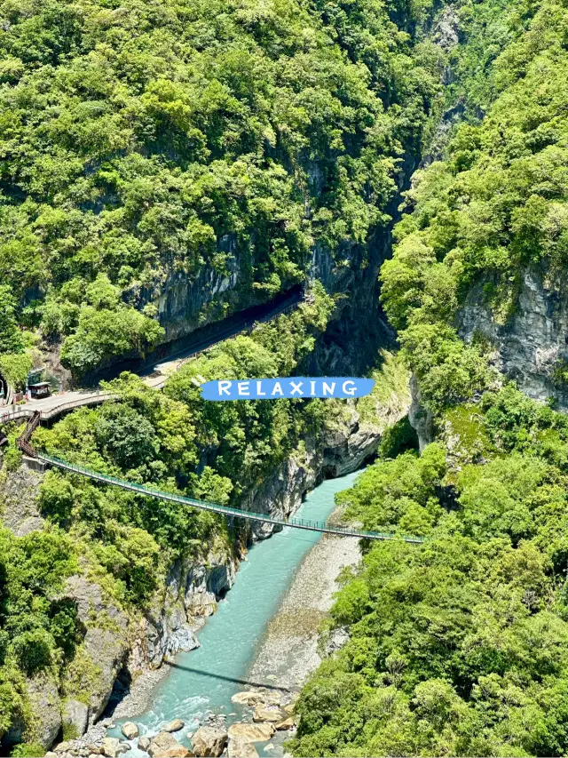 Hakaw Highlights✨ Skywalk Above the Valley – Buluowan