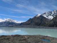 A Majestic Encounter with New Zealand’s Highest Peak