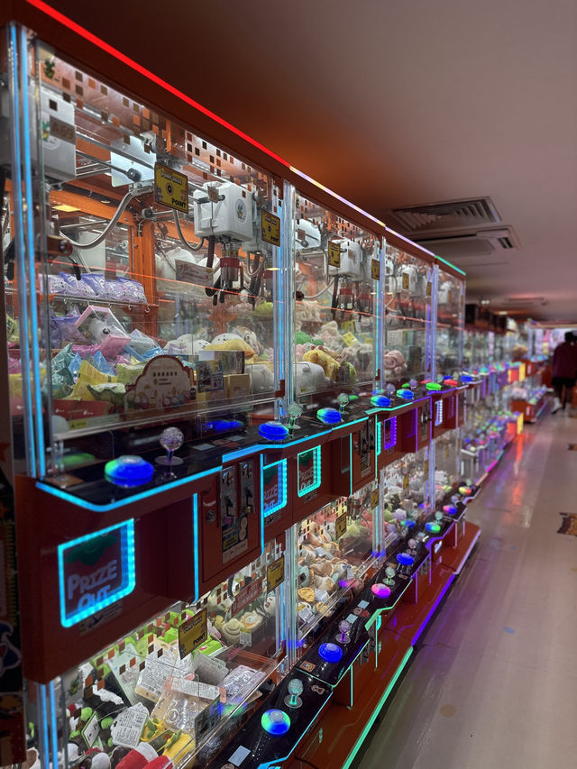 The Ultimate Claw Machine Paradise at Sunway Pyramid 🎡🕹️ The Ultimate Claw Machine Paradise at Sunway Pyramid 🎡🕹️