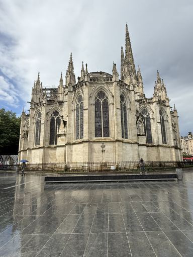 大聖堂の魅力⛪🇫🇷🙌✨❤️ | Trip.com ボルドー