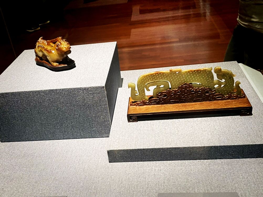 天への畏敬と事物の探求：国立故宮博物院所蔵の翡翠工芸品展 - 翡翠