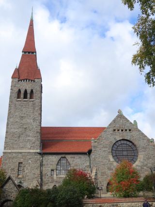 [Tampere] Discover Stunning Frescoes at Tampere Cathedral.