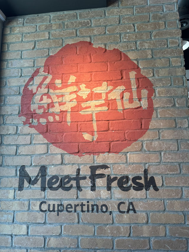 推薦在矽谷Cupertino CA 有一家台灣來的超棒冰店