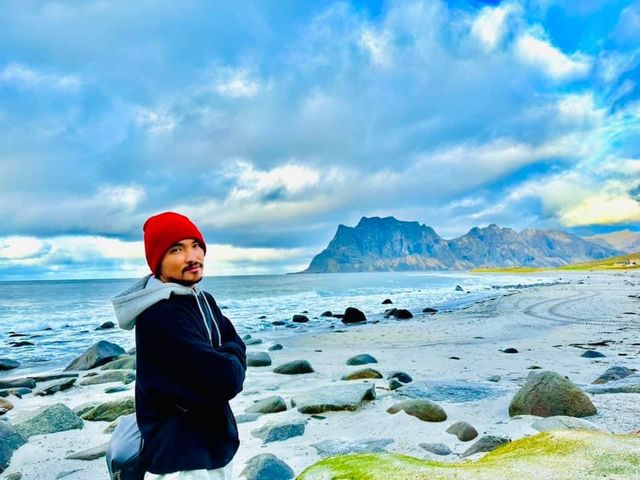 挪威🇳🇴景點-Uttakleiv strand