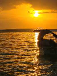 Golden Horizons: Breathtaking Sunsets in Zanzibar